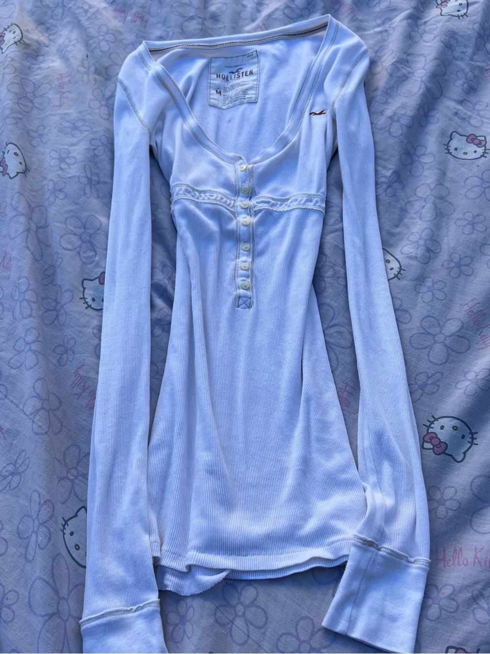 Vintage Y2K Hollister Rare White Empire Waist Long Sleeve Babydoll Henley Top